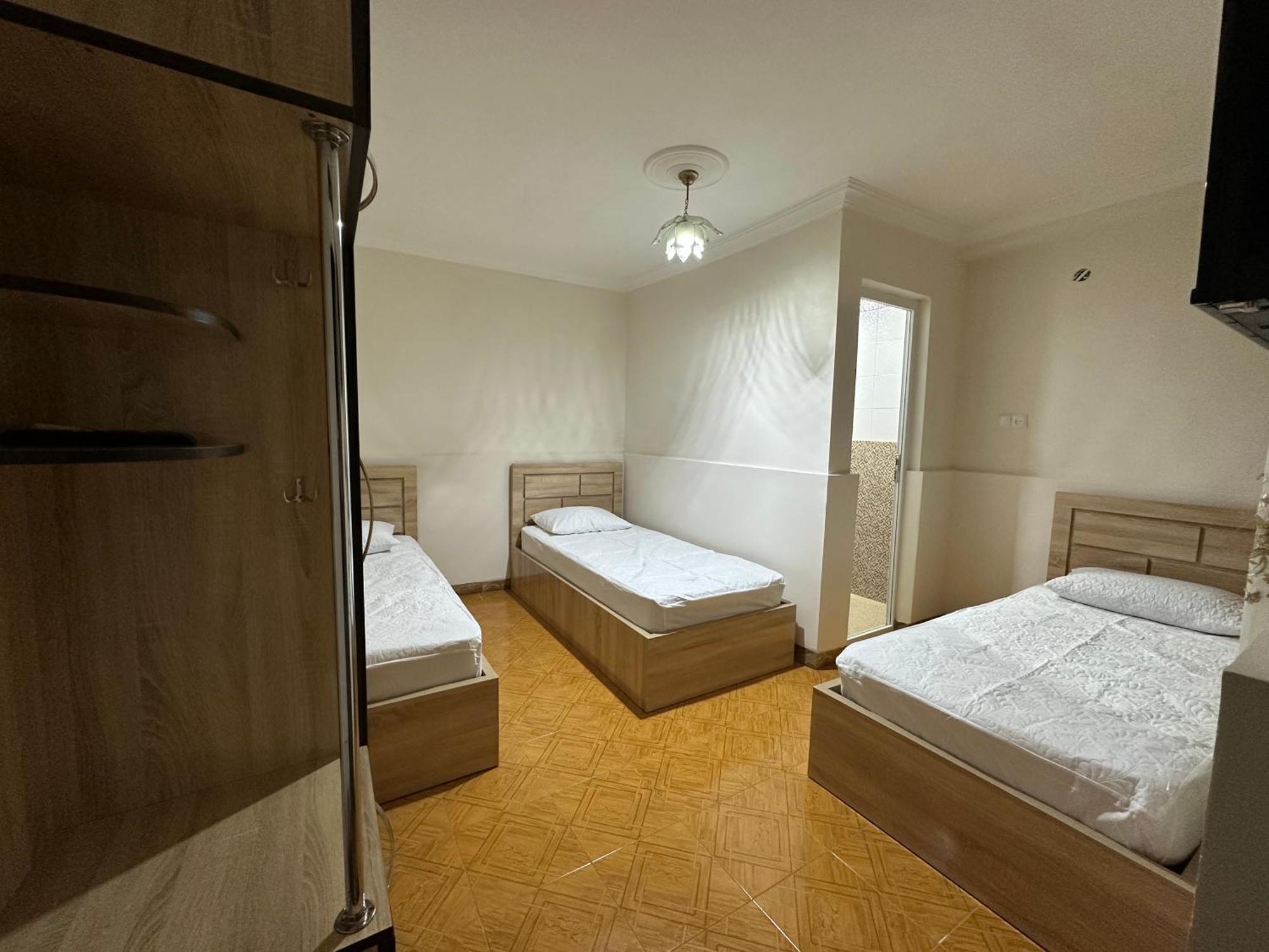 Linda Guest House Batumi Exterior photo